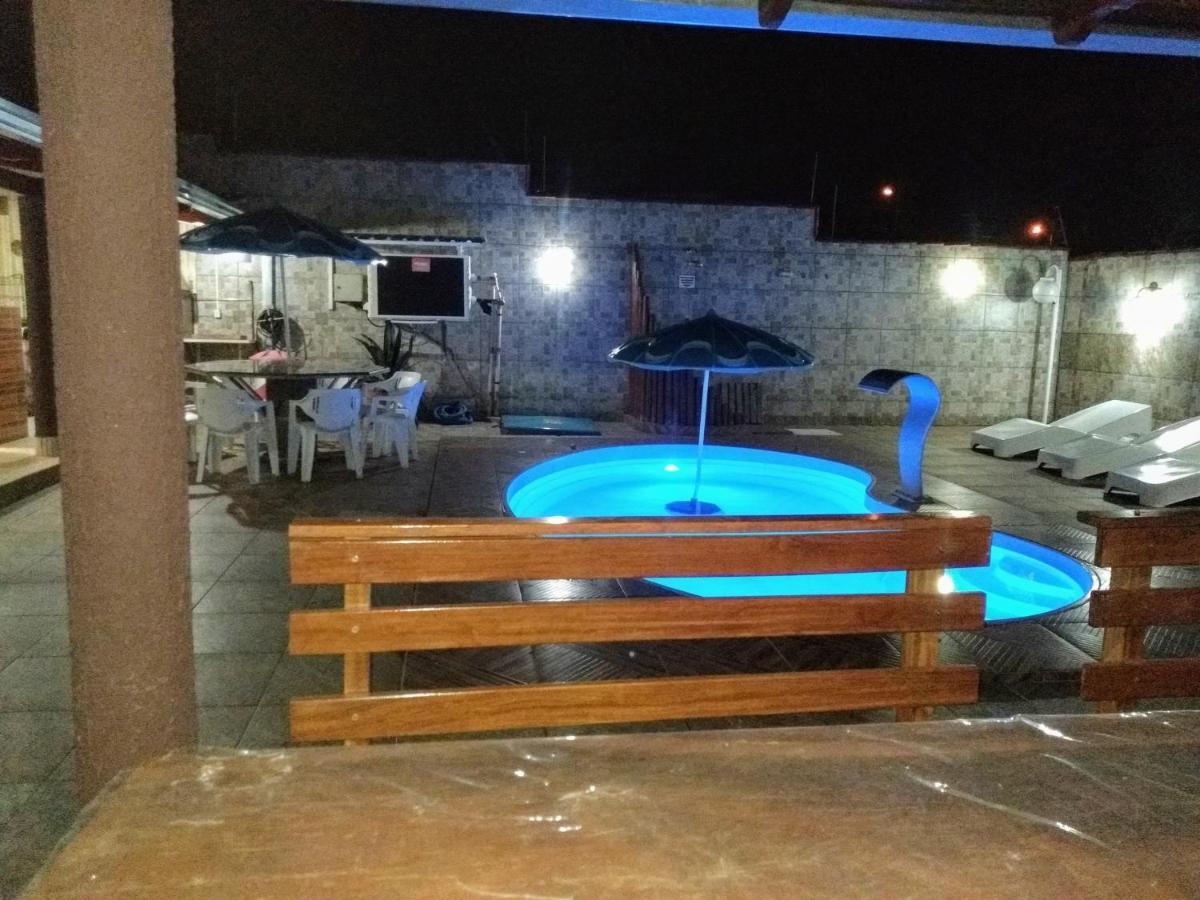 Sobrado Frente P/Lago Com Piscina Aquecida 카우다스노바스 외부 사진